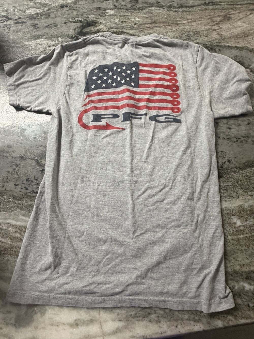 Columbia PFG Size Small Gray USA Tshirt Men’s Hook Flag Tee (AN15)
